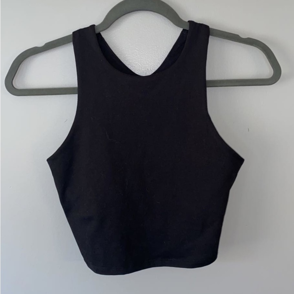 Athletic top